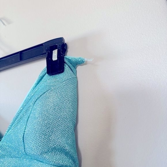 B DARLIN Juniors' High-Slit Glitter Long Gown Seafoam Silver NWD 1/2 - Picture 7 of 10